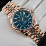 Rolex Sky-Dweller: A Stunning Combination of Everose Gold and Turquoise Elegance
